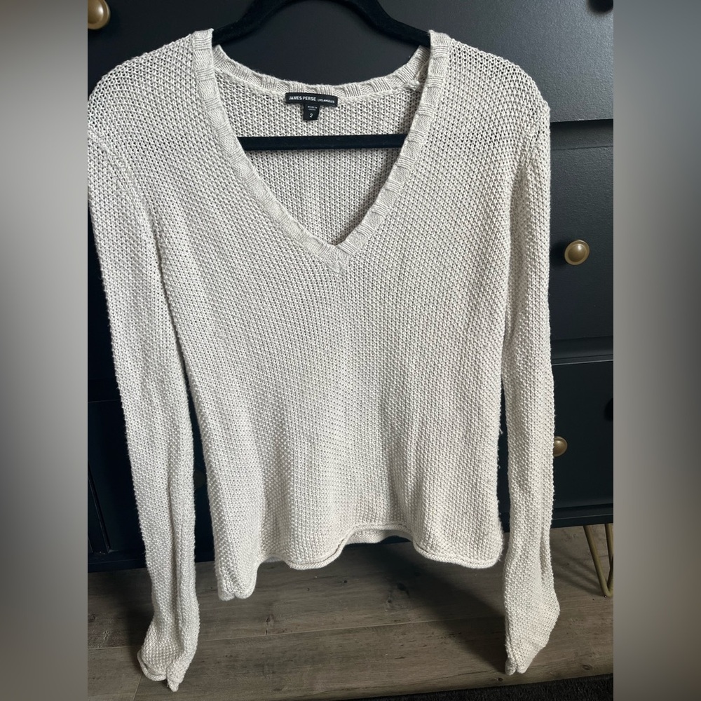 James Perse beige knit v-neck sweater